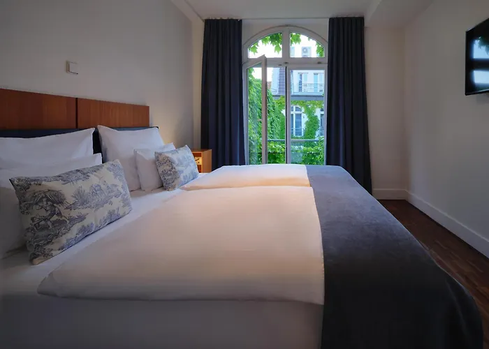 Classik Antonius Otel 4*